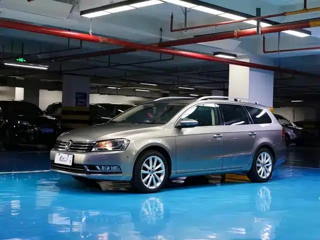 2012 Imported Volkswagen Passat Touring Edition 2.0TSI Comfort