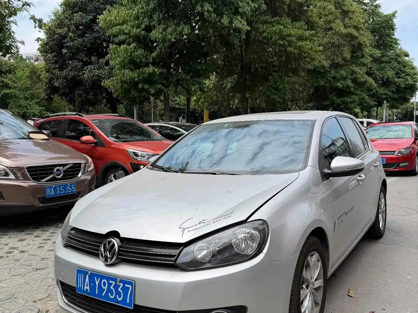 2012 Golf 1.6 Automatic Comfort — миниатюра 1
