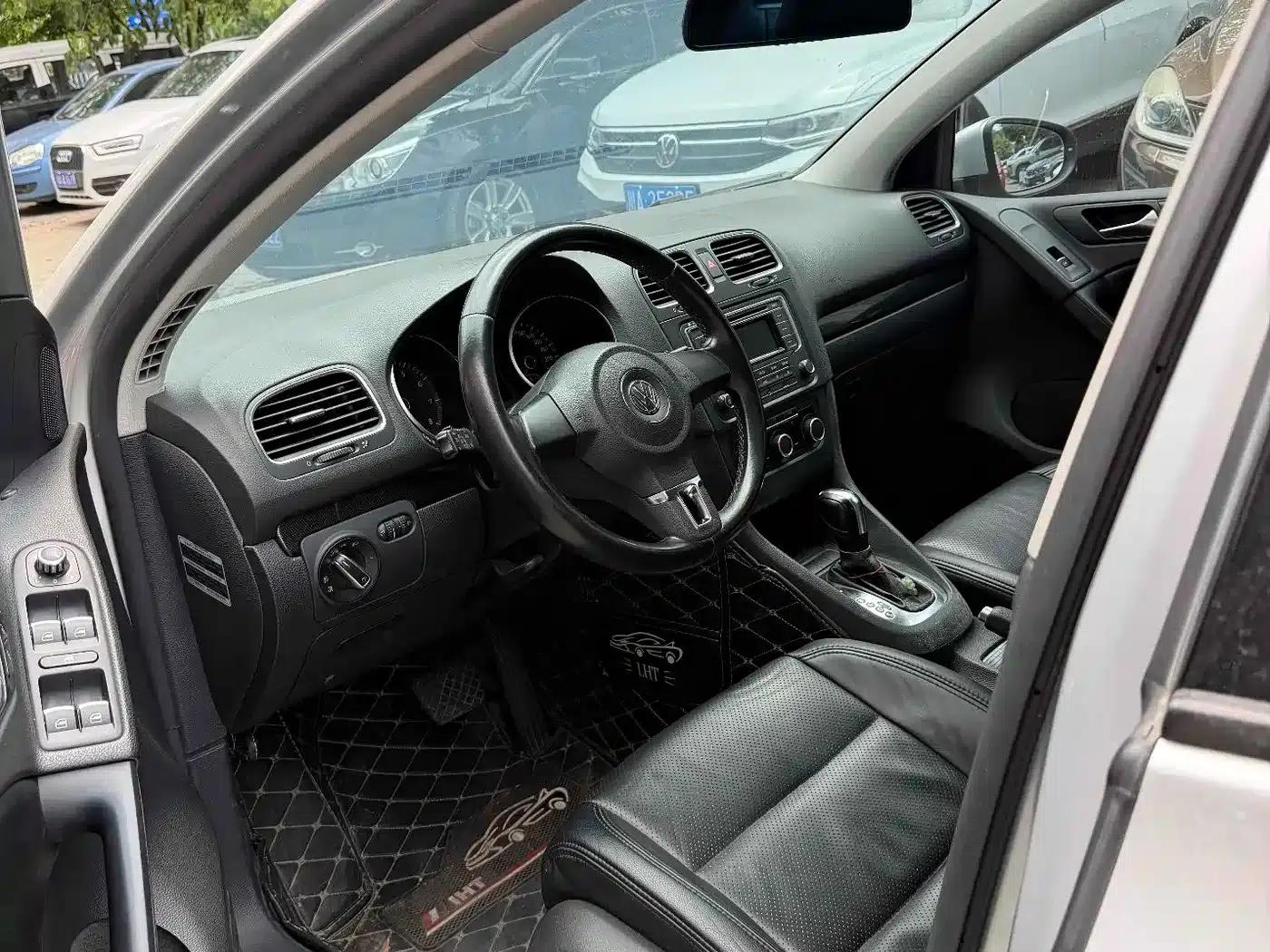 2012 Golf 1.6 Automatic Comfort — миниатюра 9