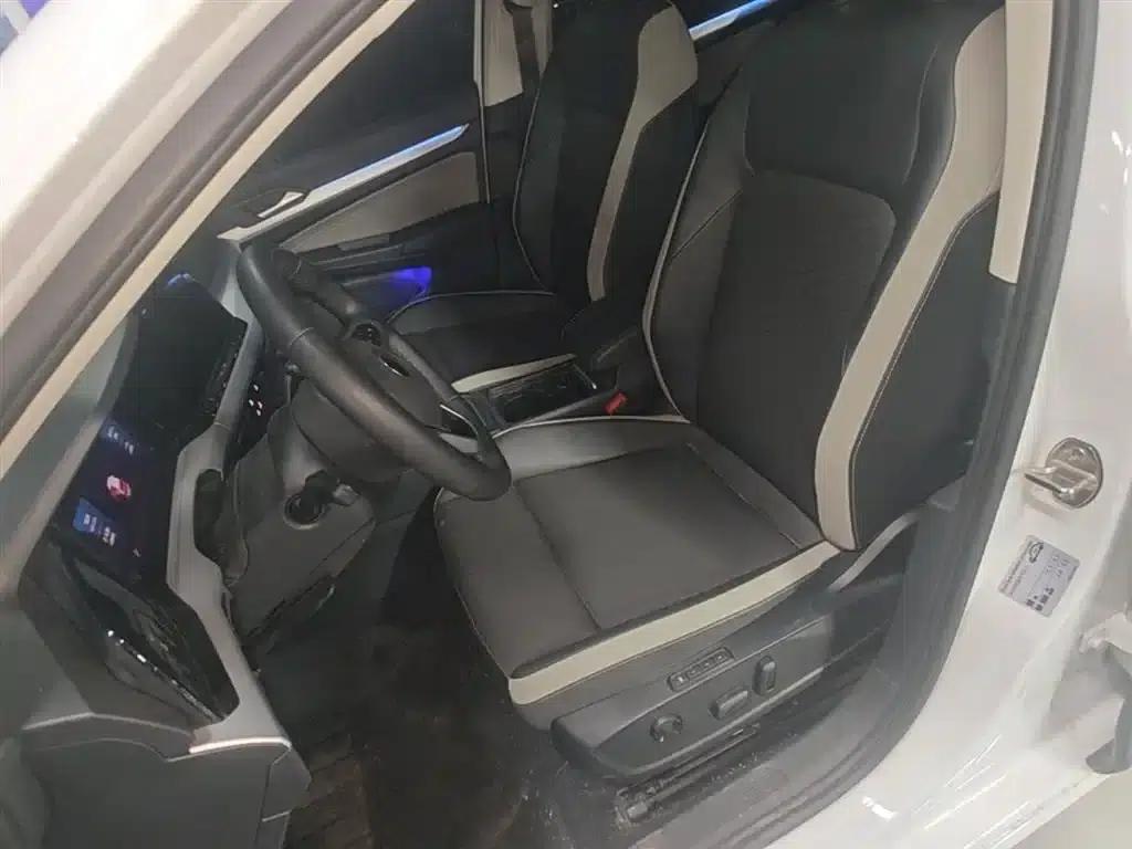 2024 Golf 280TSI DSG Pro 50th Anniversary Edition — миниатюра 15