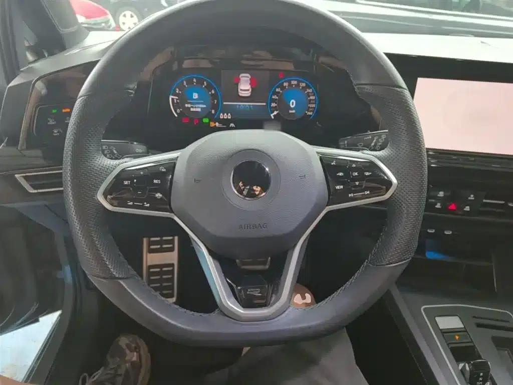 2023 Golf Facelift 280TSI DSG R-Line Lite — миниатюра 11