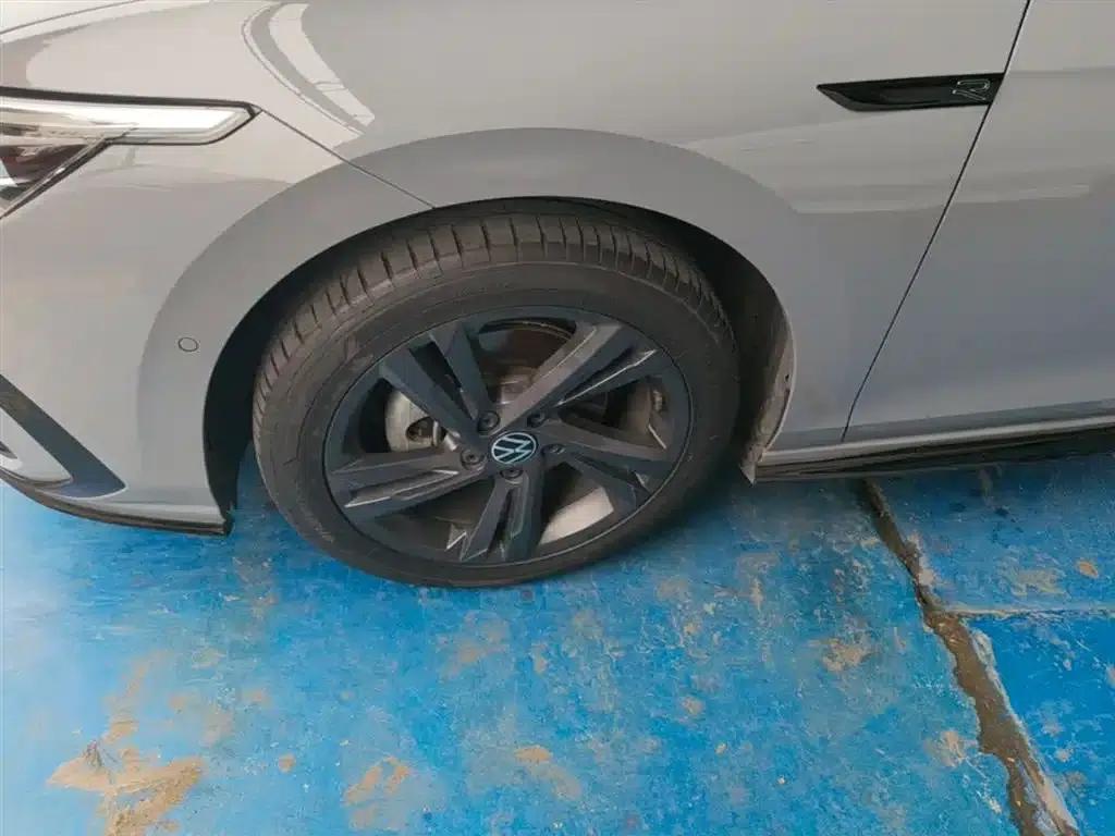 2023 Golf Facelift 280TSI DSG R-Line Lite — миниатюра 23