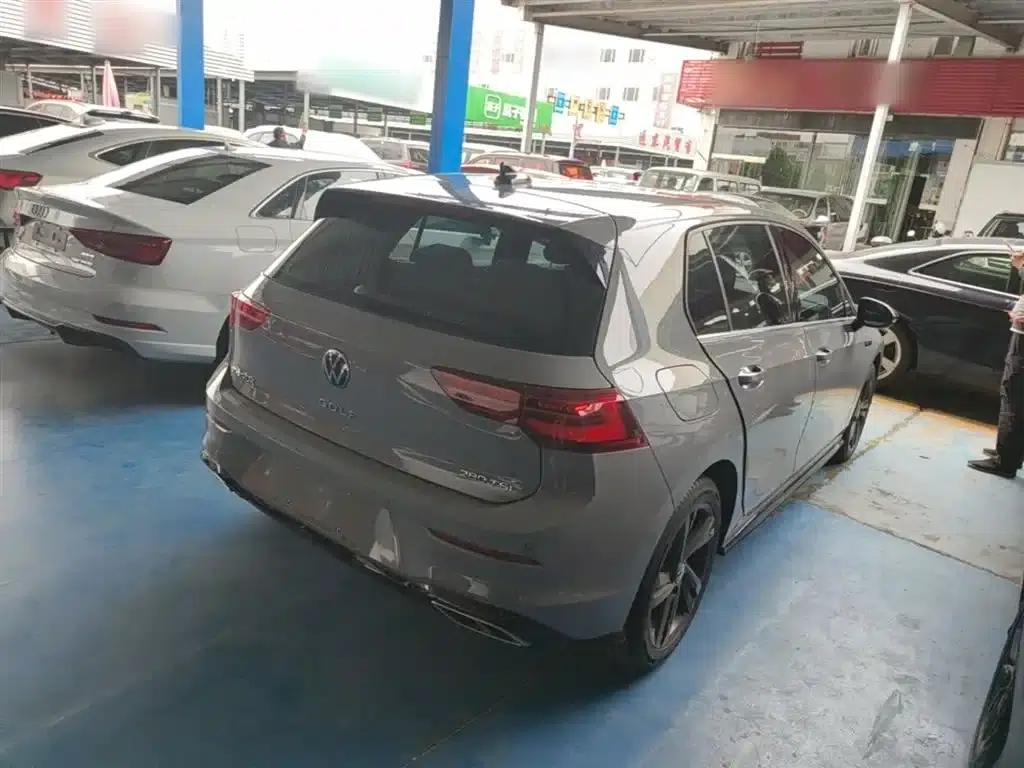 2023 Golf Facelift 280TSI DSG R-Line Lite — миниатюра 7
