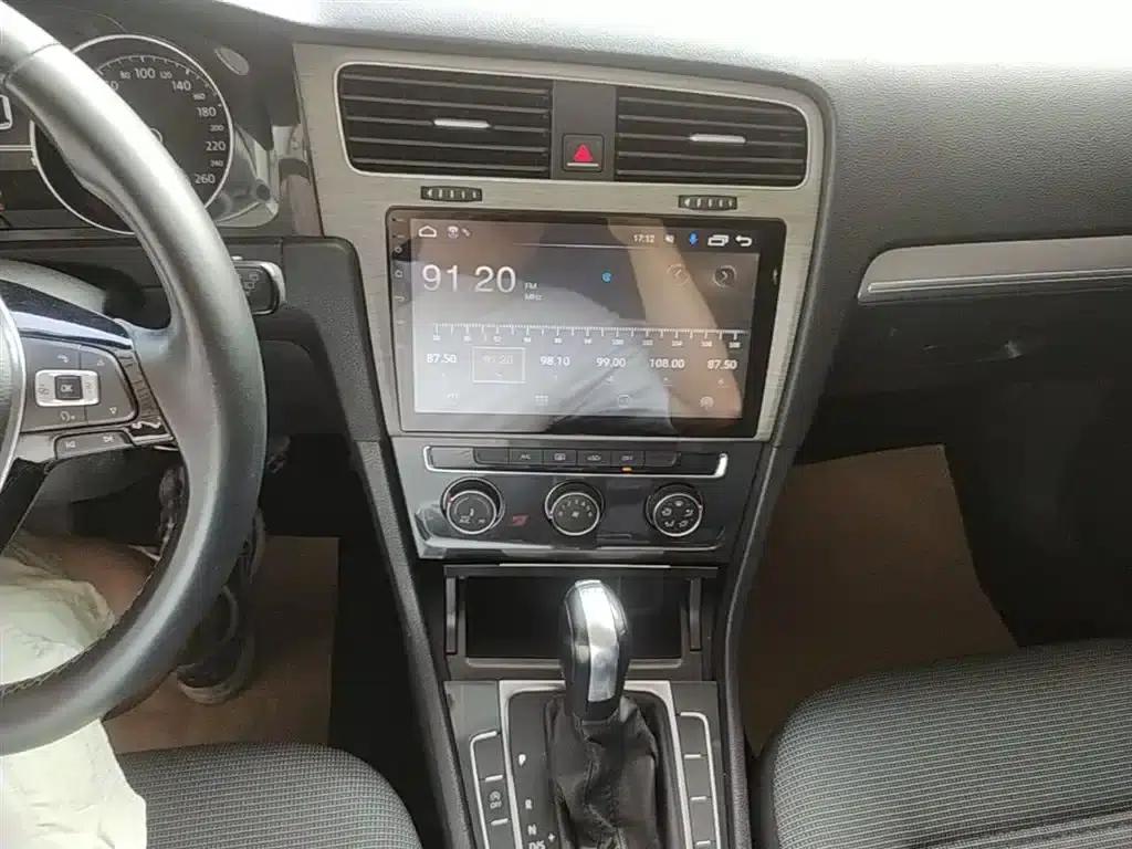 2018 Golf 230TSI Automatic Comfort — миниатюра 13