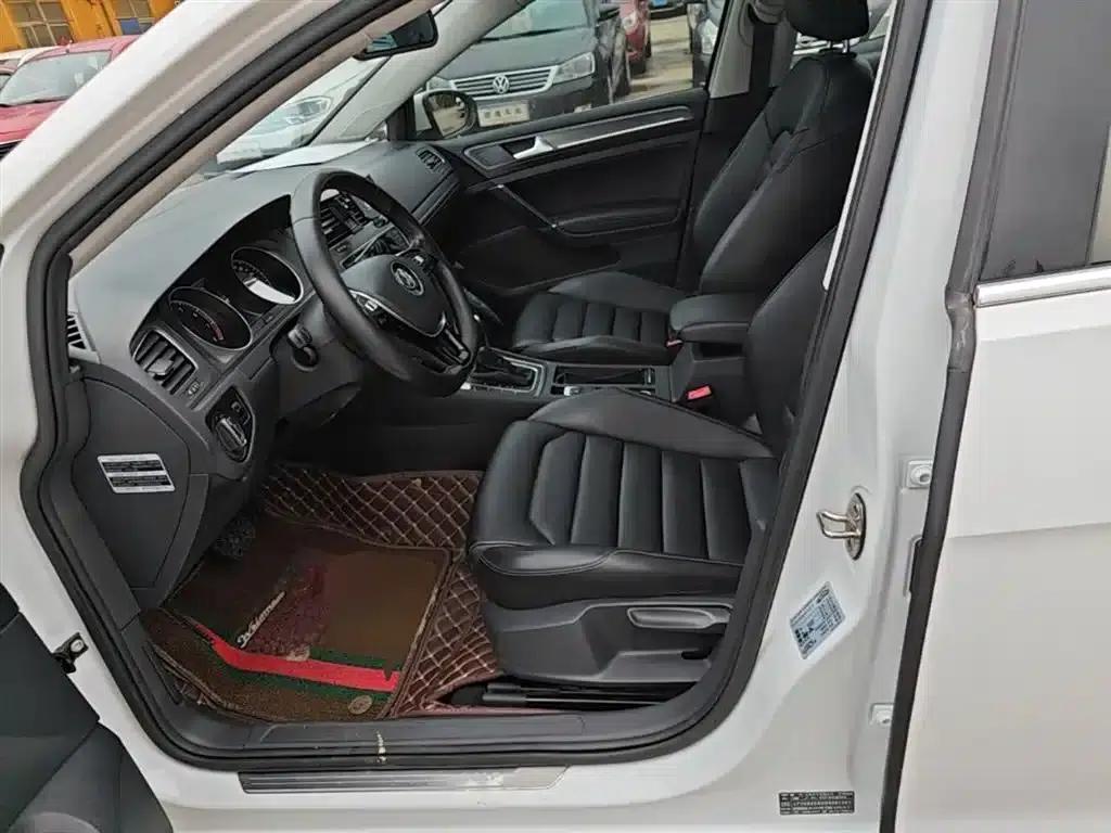 2016 Golf 230TSI Automatic Luxury — миниатюра 15
