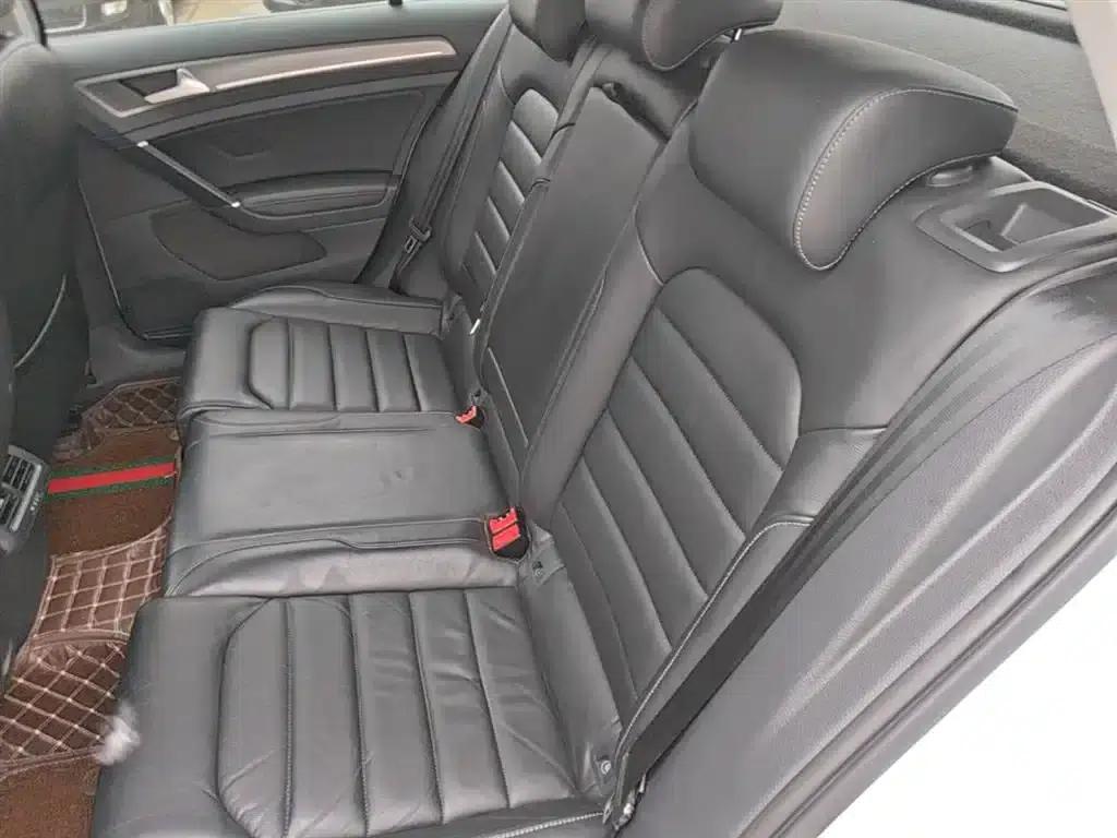2016 Golf 230TSI Automatic Luxury — миниатюра 17