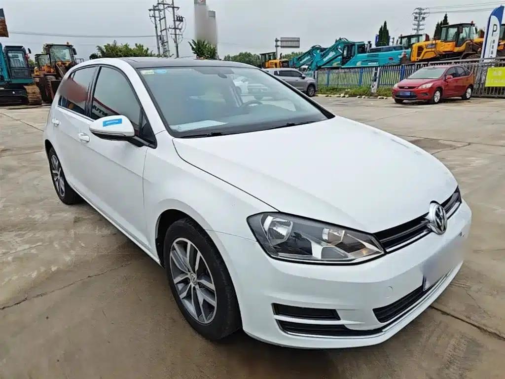 2016 Golf 230TSI Automatic Luxury — миниатюра 4