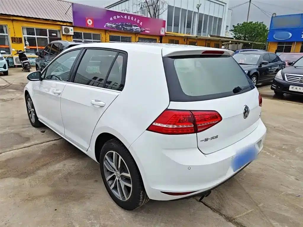 2016 Golf 230TSI Automatic Luxury — миниатюра 5
