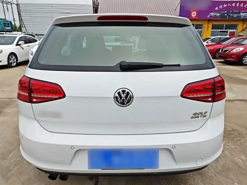 2016 Golf 230TSI Automatic Luxury — миниатюра 6