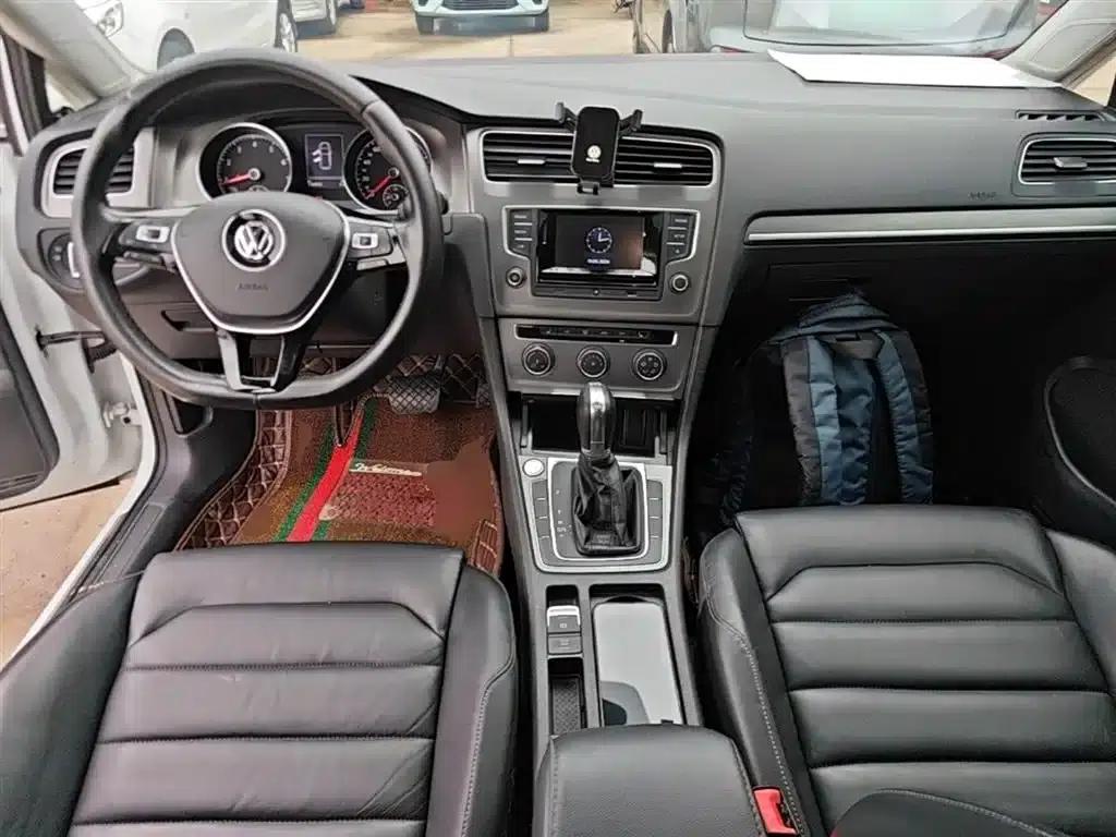 2016 Golf 230TSI Automatic Luxury — миниатюра 10