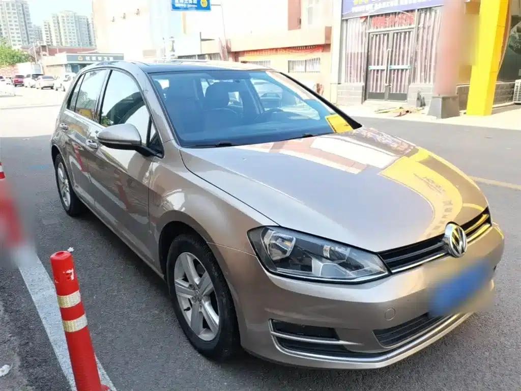 2015 Golf 1.6L Automatic Comfort — миниатюра 4