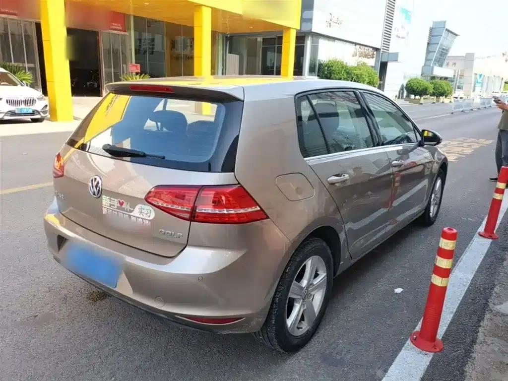 2015 Golf 1.6L Automatic Comfort — миниатюра 7
