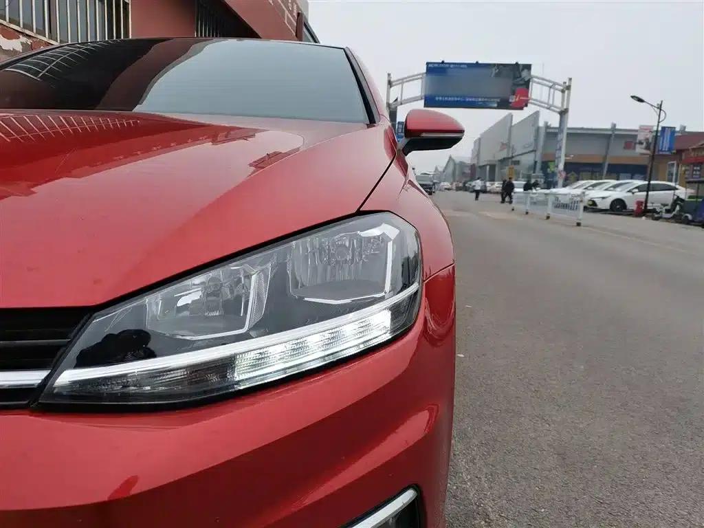 2018 Golf 230TSI Automatic Comfort — миниатюра 19