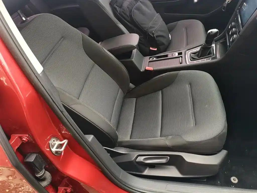 2018 Golf 230TSI Automatic Comfort — миниатюра 21