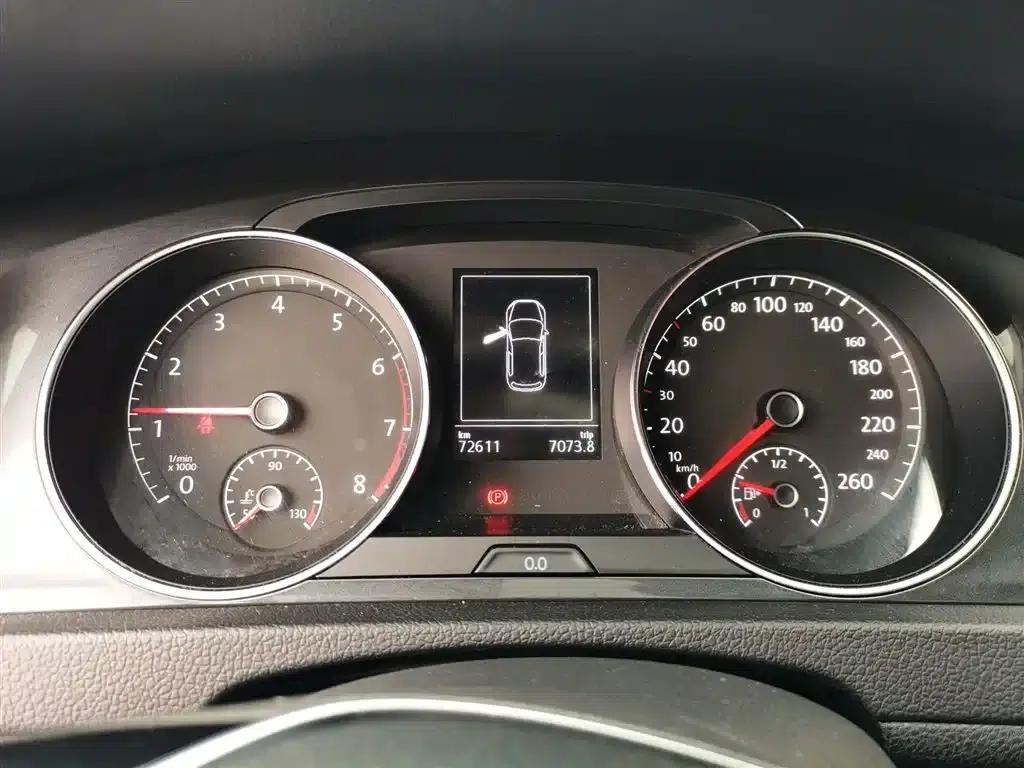 2018 Golf 230TSI Automatic Comfort — миниатюра 9
