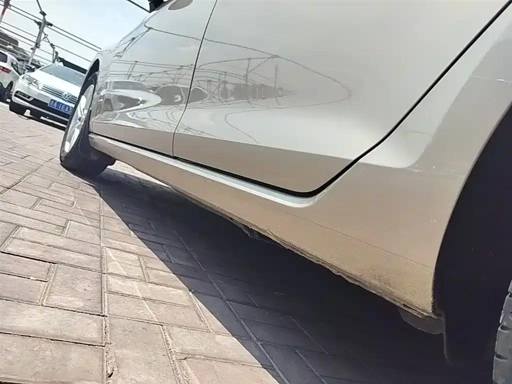 2017 Golf 1.6L Automatic Comfort Millionth Unit Commemorative Edition — миниатюра 22