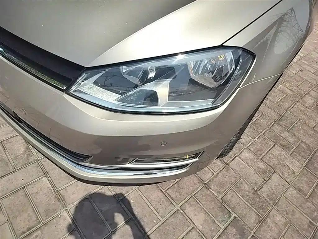 2017 Golf 1.6L Automatic Comfort Millionth Unit Commemorative Edition — миниатюра 24
