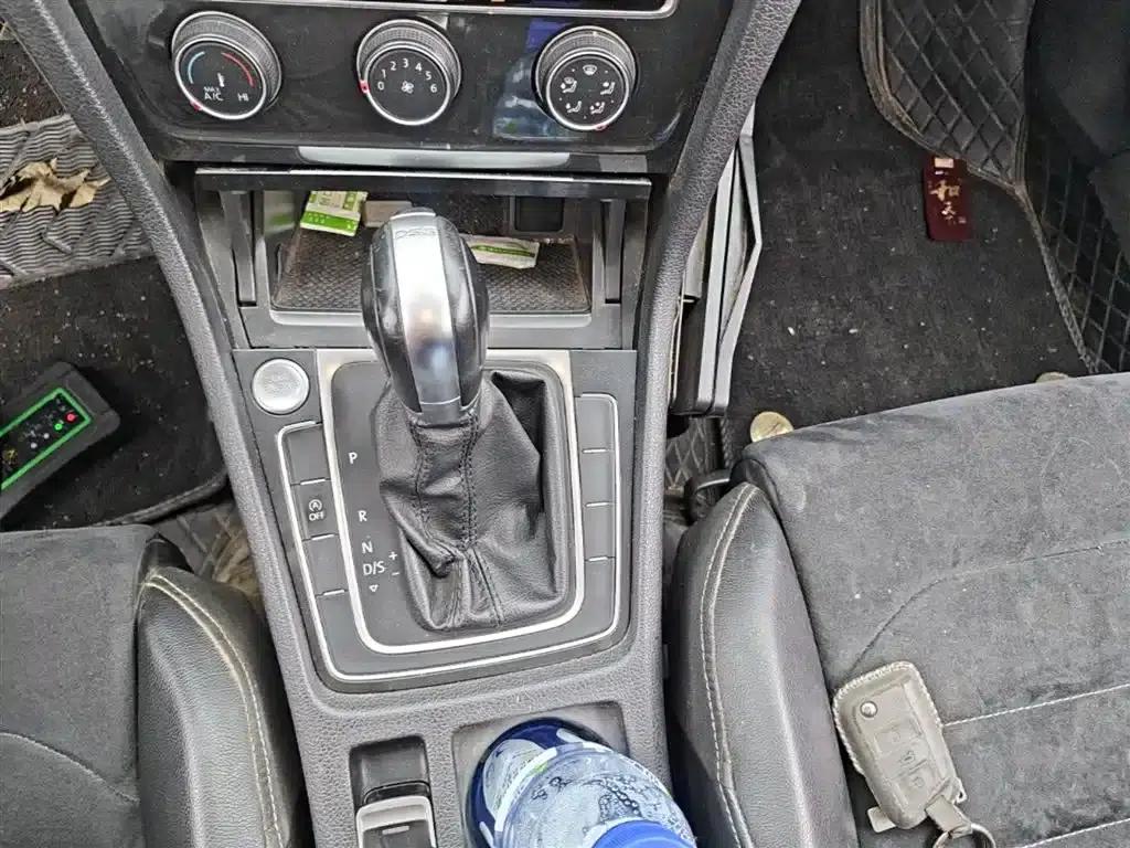 2020 Golf 280TSI DSG Luxury — миниатюра 14