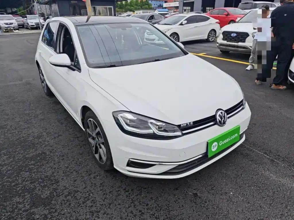 2020 Golf 280TSI DSG Luxury — миниатюра 4