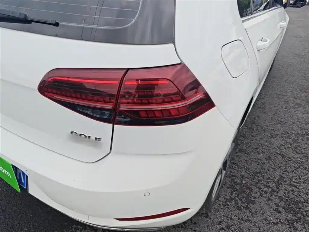 2020 Golf 280TSI DSG Luxury — миниатюра 8