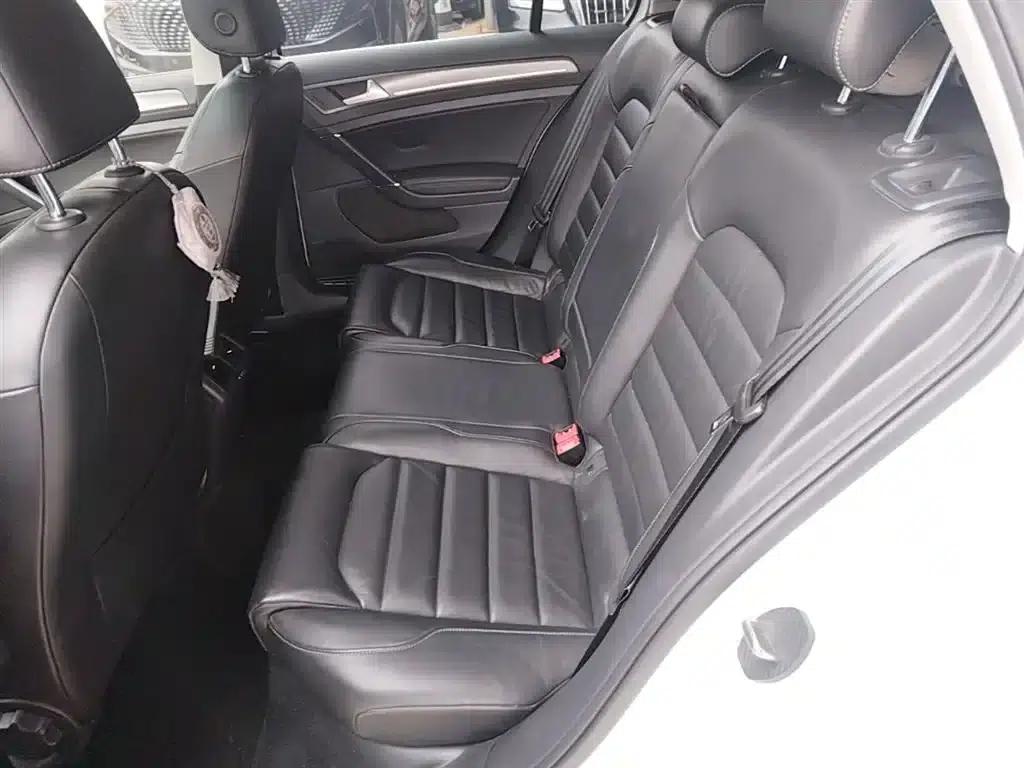 2015 Golf 1.4TSI Automatic Luxury — миниатюра 16