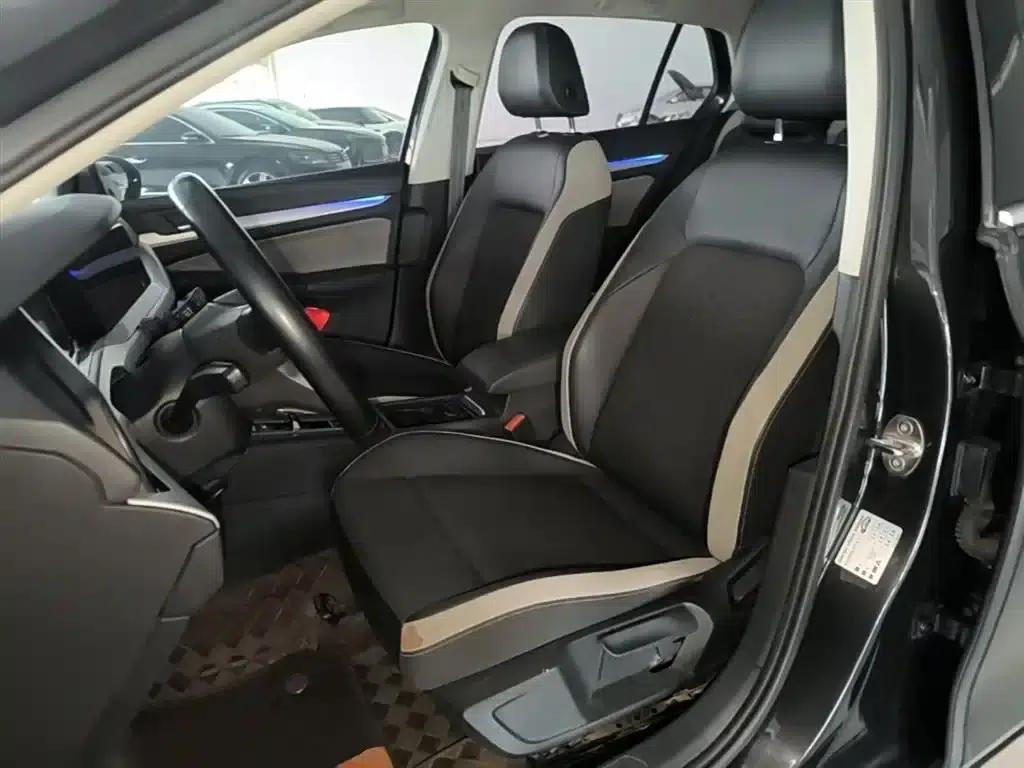 2021 Golf 280TSI DSG 30th Anniversary Edition — миниатюра 15