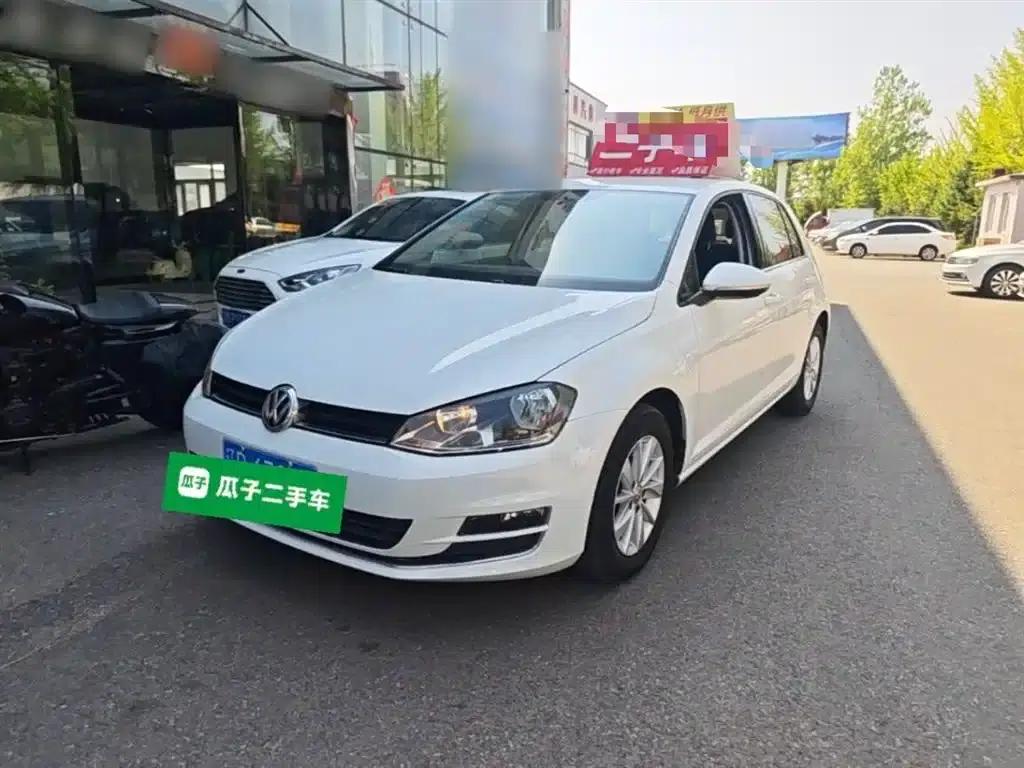 2016 Golf 1.6L Automatic Fashion Edition — миниатюра 1