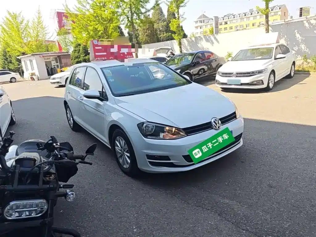 2016 Golf 1.6L Automatic Fashion Edition — миниатюра 22
