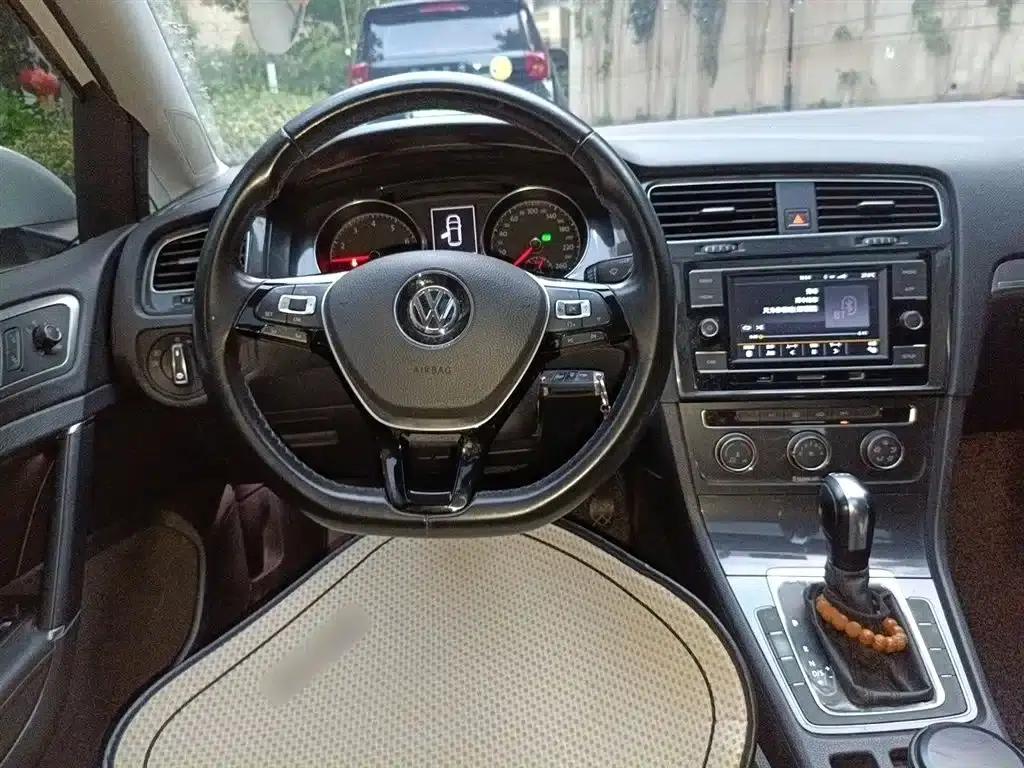 2018 Golf 230TSI Automatic Comfort — миниатюра 3