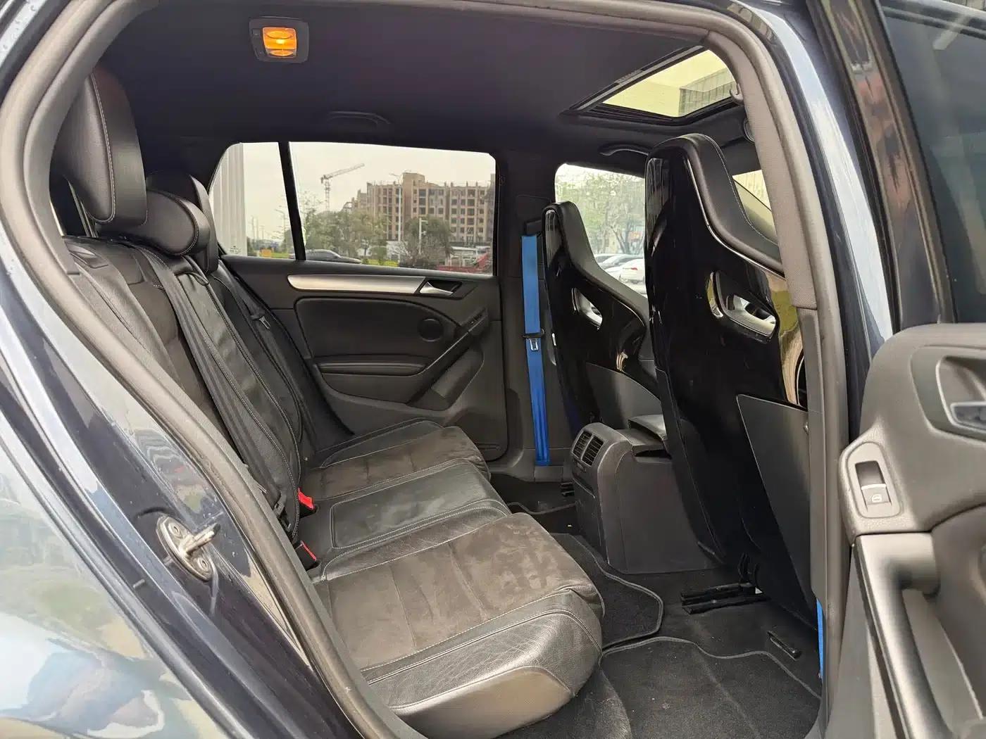 2011 Golf 2.0TSI R (Imported) — миниатюра 14