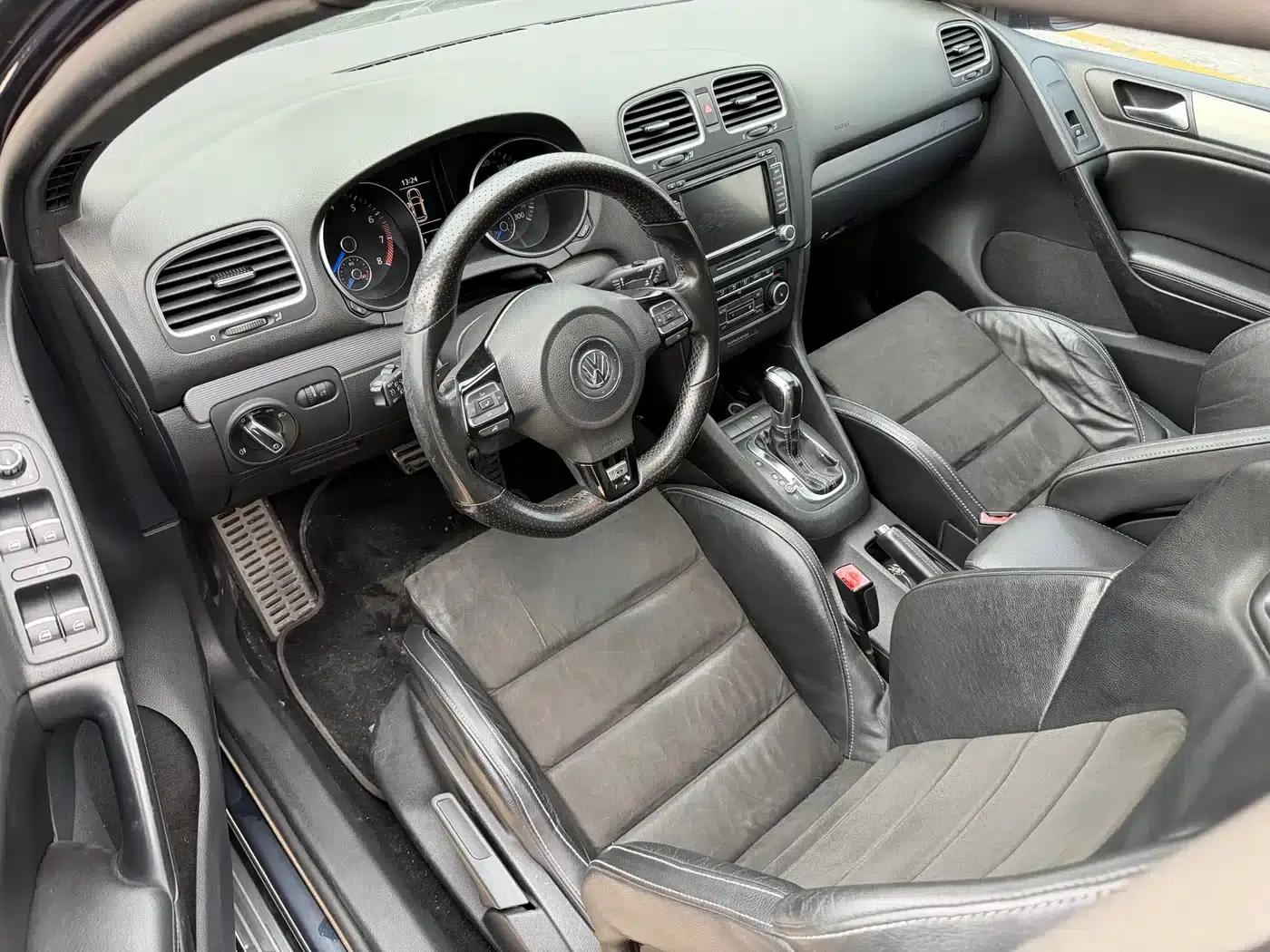 2011 Golf 2.0TSI R (Imported) — миниатюра 4