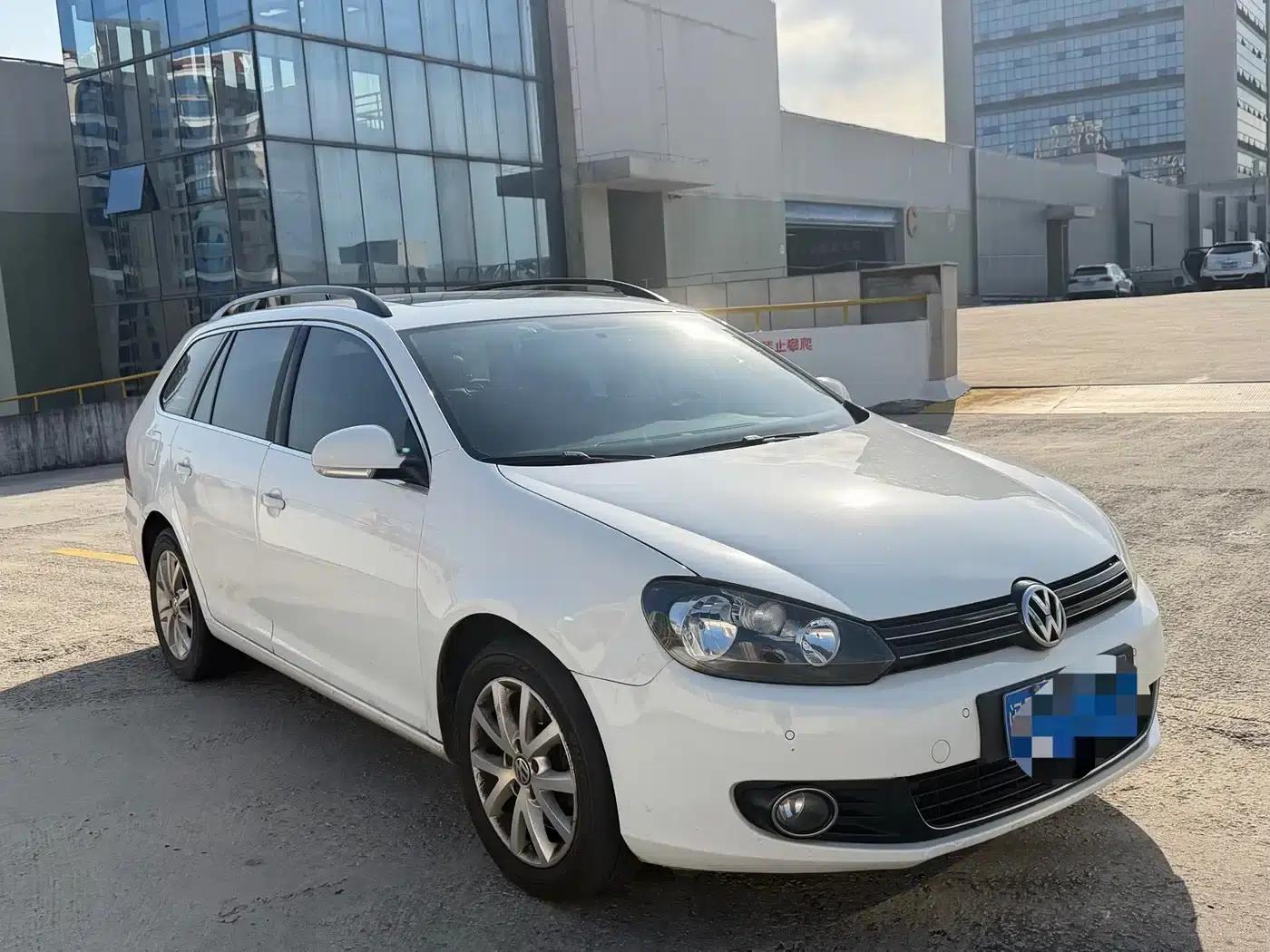 2014 Golf 1.4TSI Luxury Touring Edition (Imported) — миниатюра 3