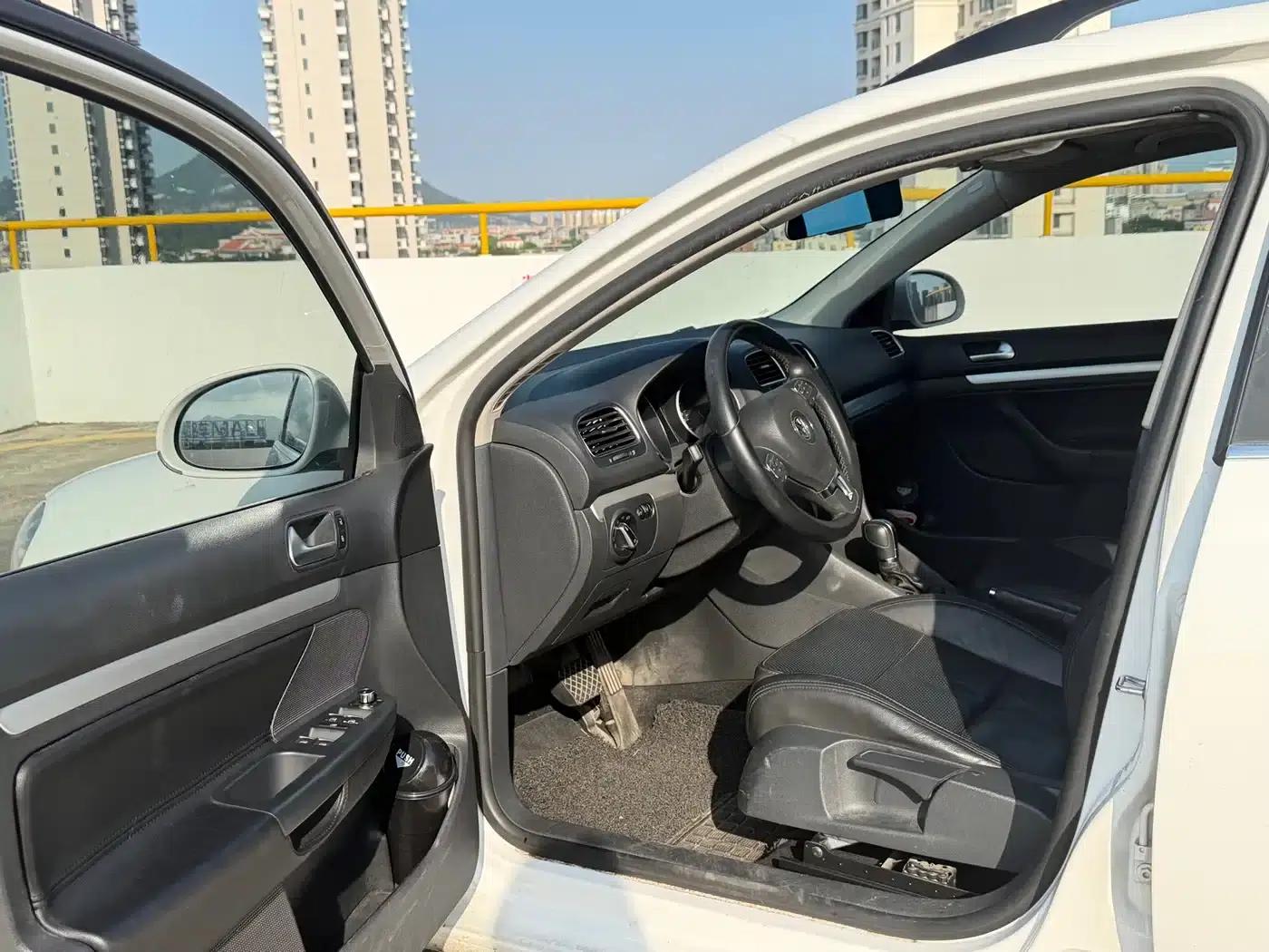 2014 Golf 1.4TSI Luxury Touring Edition (Imported) — миниатюра 4