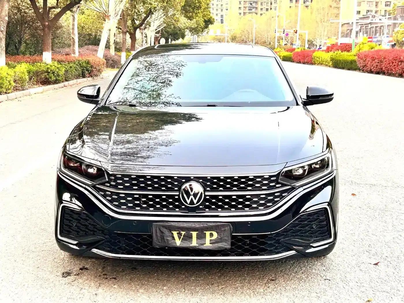 2022 Volkswagen Passat 330TSI Starry Sky Elite Edition — миниатюра 2