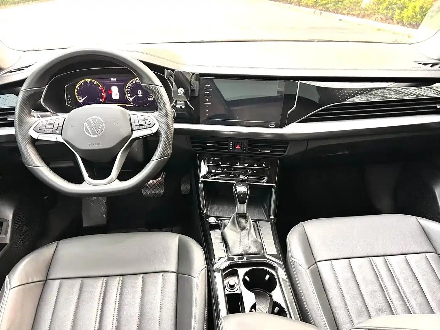 2022 Volkswagen Passat 330TSI Starry Sky Elite Edition — миниатюра 9