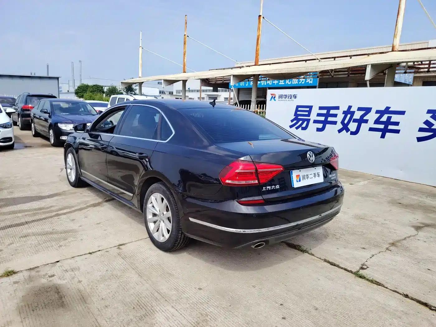 2017 Passat 330TSI DSG Premium Edition — миниатюра 12
