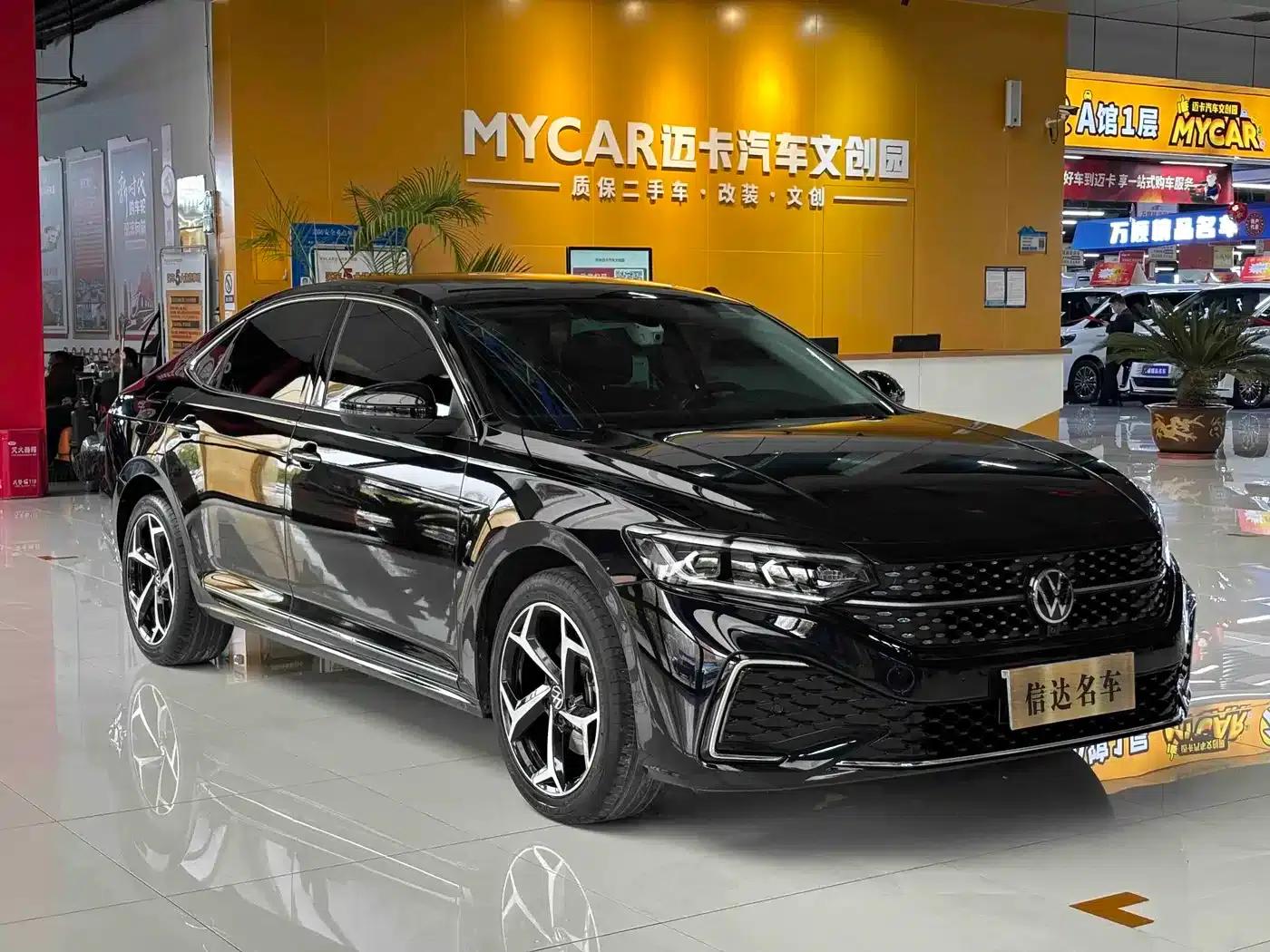 2024 Passat 380TSI Starry Sky Luxury Edition — миниатюра 3