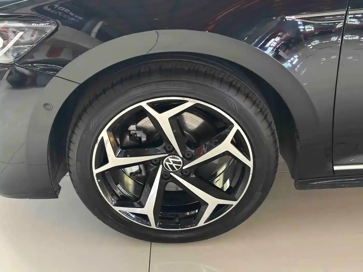 2024 Passat 380TSI Starry Sky Luxury Edition — миниатюра 6