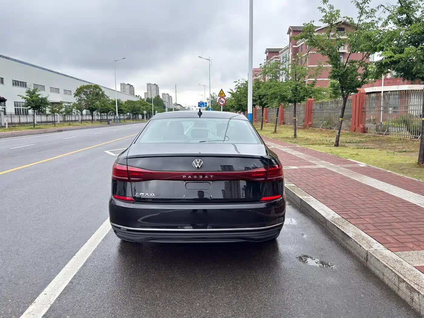 2025 Passat Outstanding Edition 280TSI Business Version — миниатюра 4