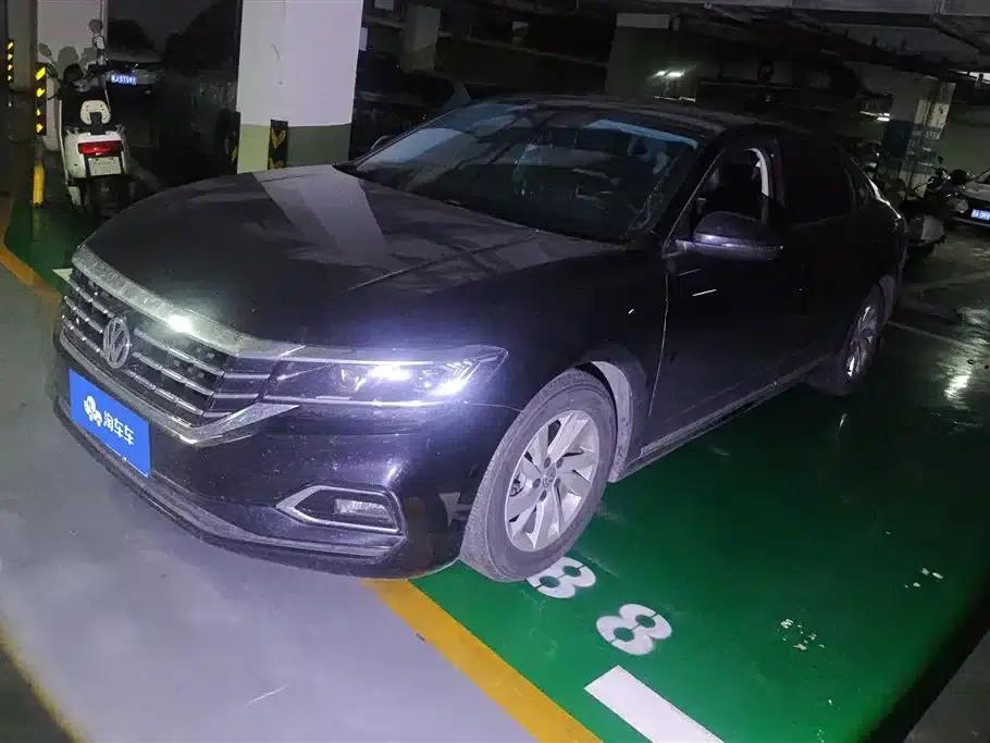 2020 Volkswagen Passat 280TSI Business Edition (China VI Emission Standard) — миниатюра 1