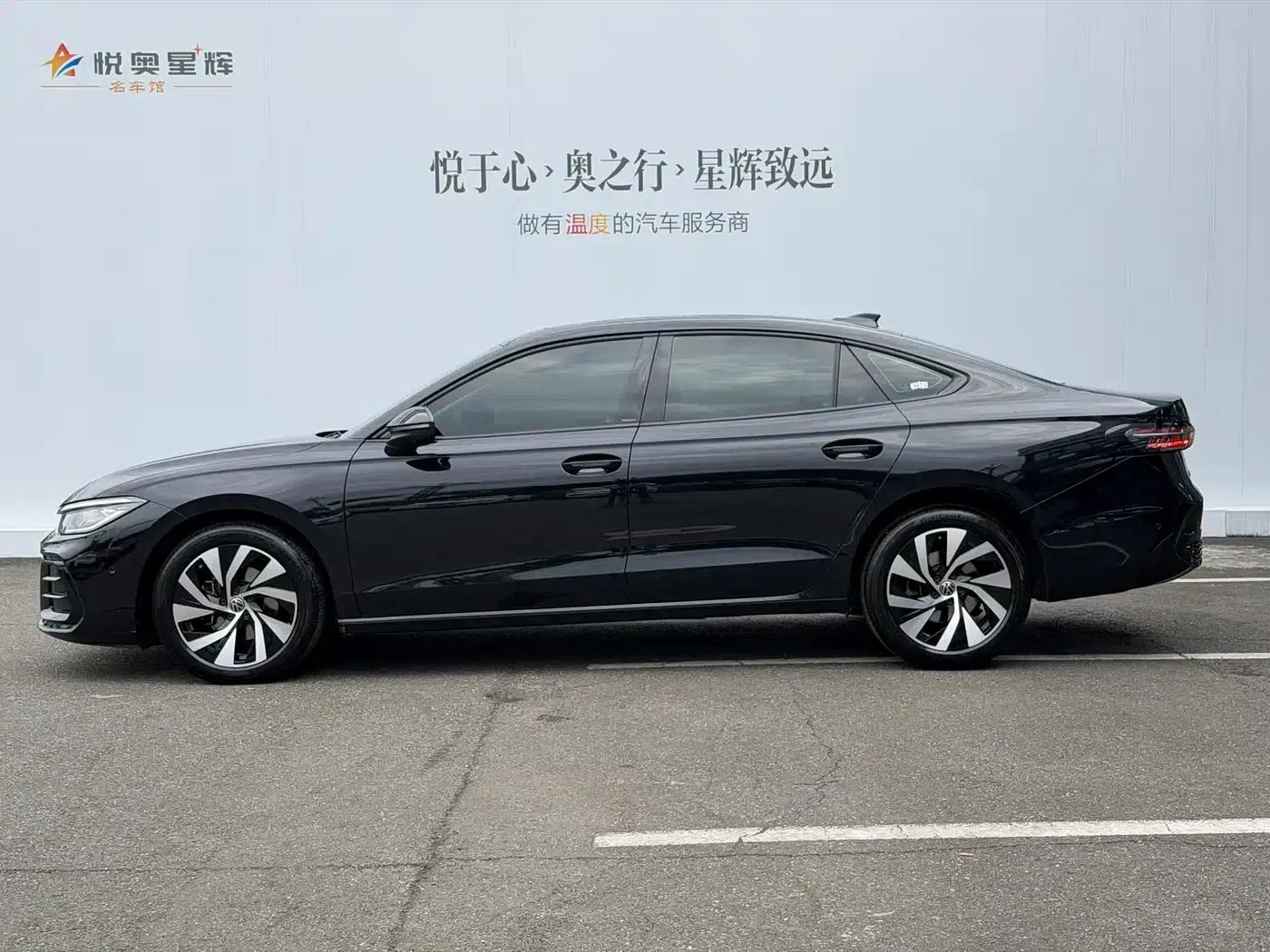 2025 Volkswagen Passat Pro 380TSI Starry Sky Dragon Edition — миниатюра 3