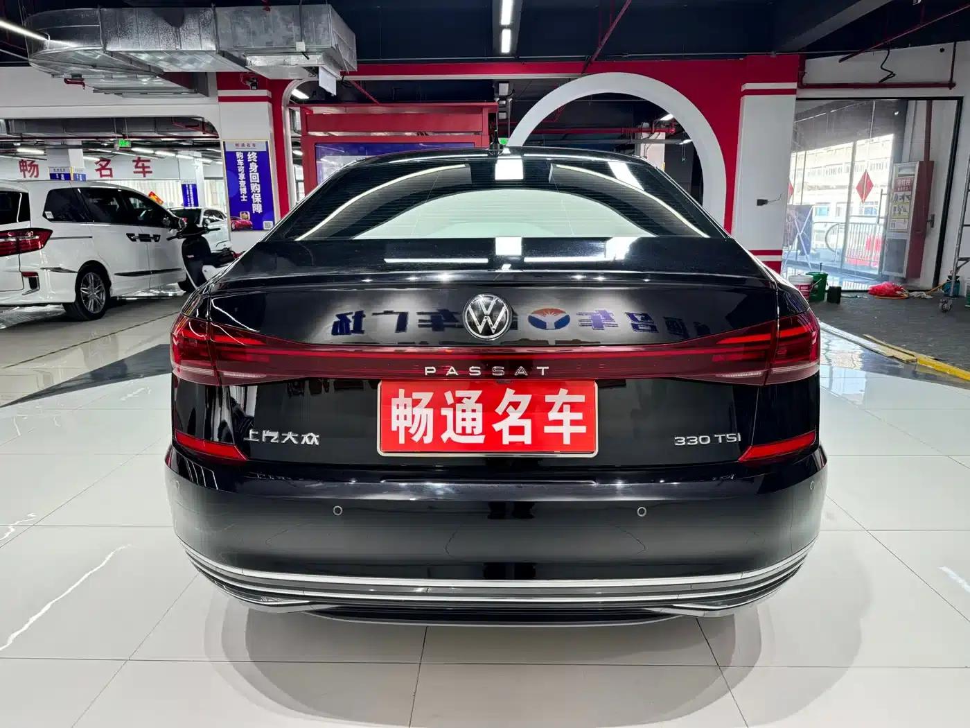 2023 Volkswagen Passat 330TSI Starry Sky Elite Edition — миниатюра 7