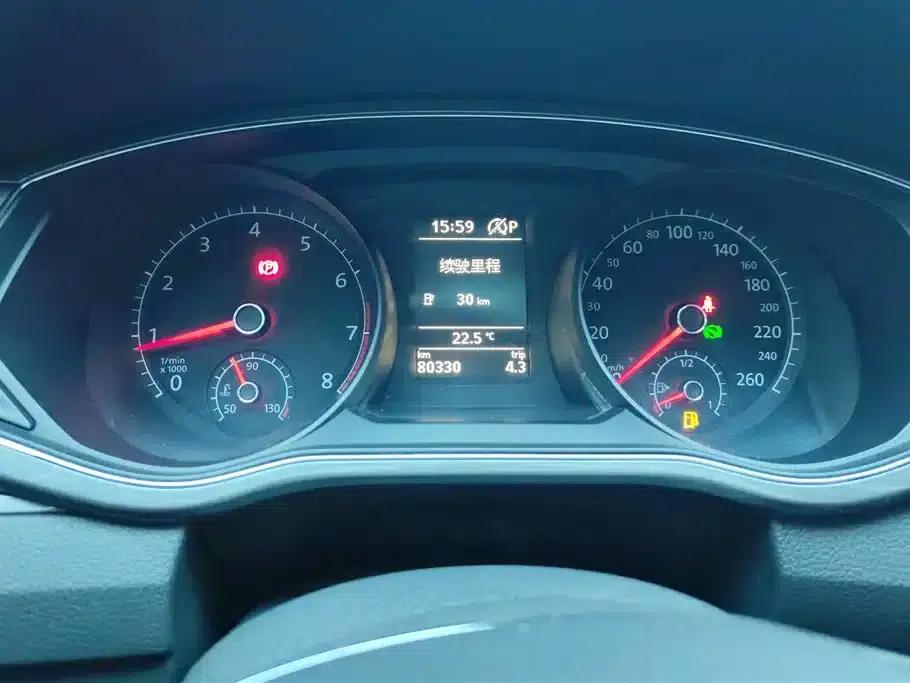 2016 Passat 330TSI DSG Premium Edition — миниатюра 14
