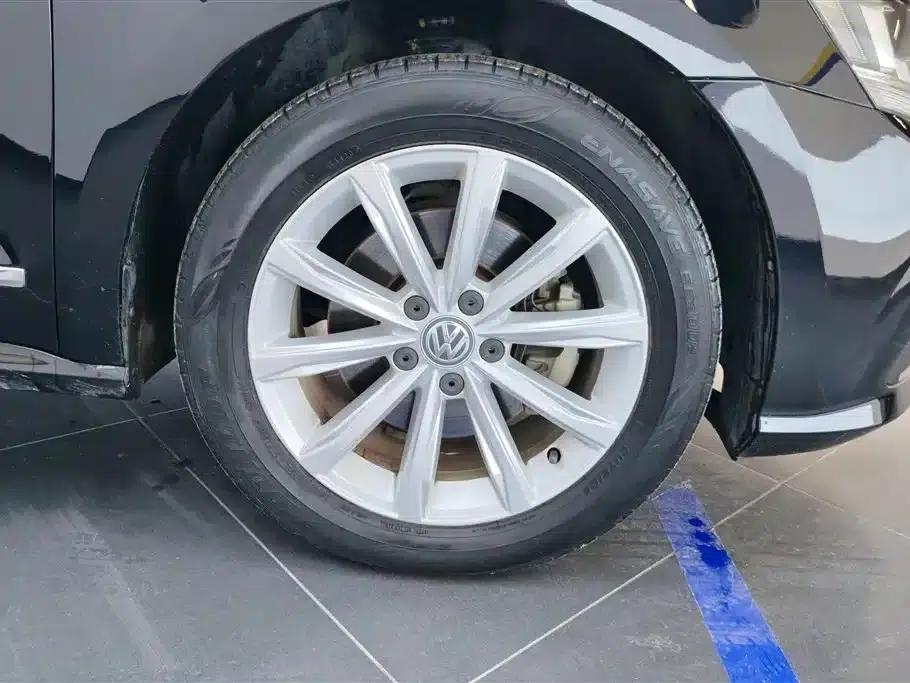 2016 Passat 330TSI DSG Premium Edition — миниатюра 6