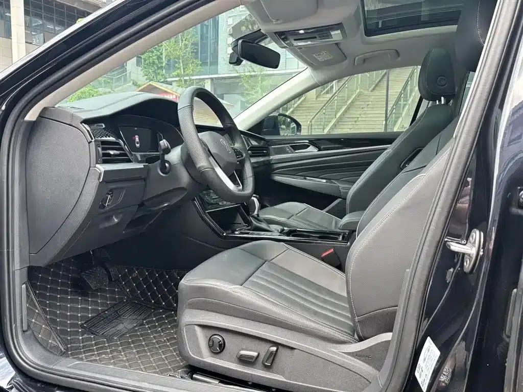 2023 Passat Facelift 330TSI Starry Sky Elite Edition — миниатюра 4
