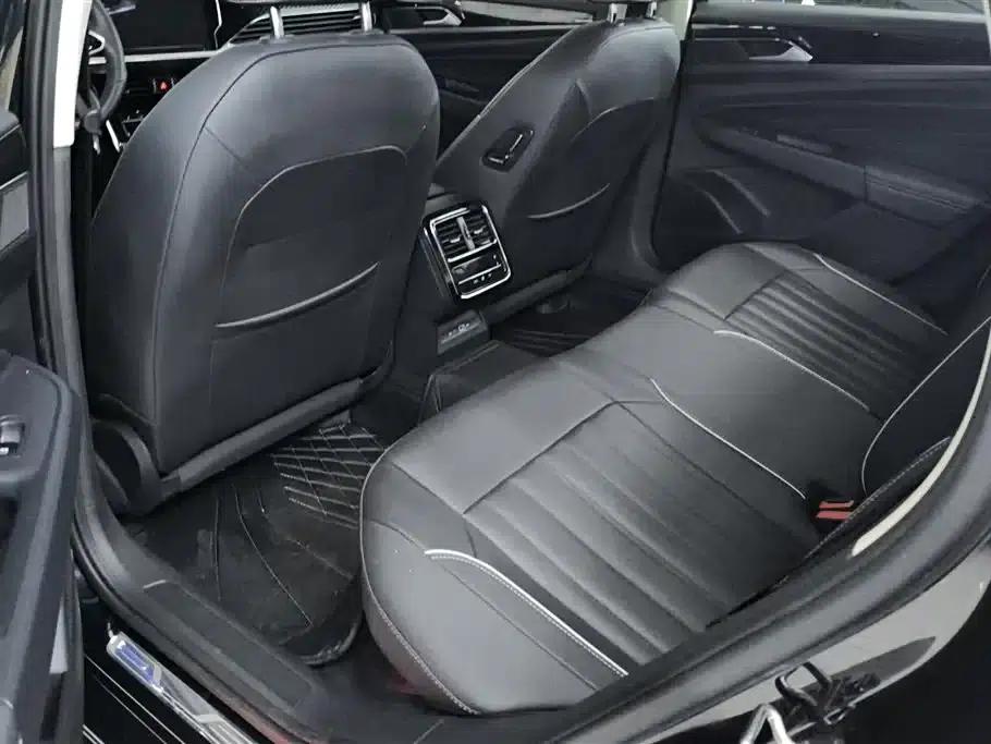 2023 Volkswagen Passat 330TSI Starry Sky Elite Edition — миниатюра 11