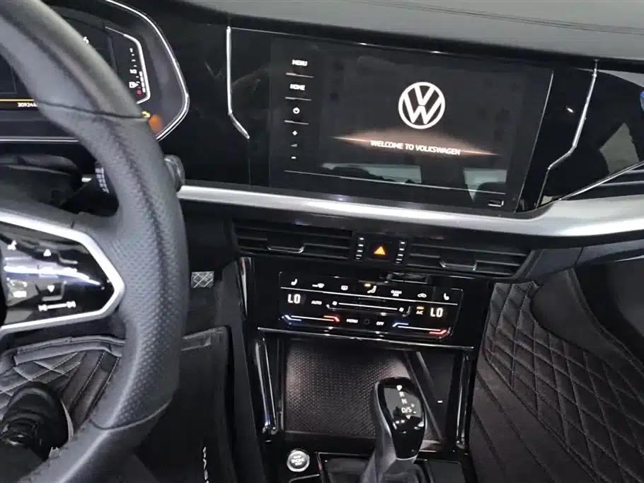 2023 Volkswagen Passat 330TSI Starry Sky Elite Edition — миниатюра 13