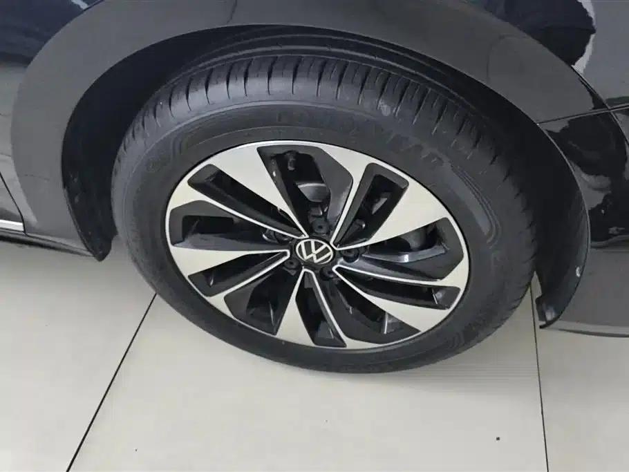 2023 Volkswagen Passat 330TSI Starry Sky Elite Edition — миниатюра 6
