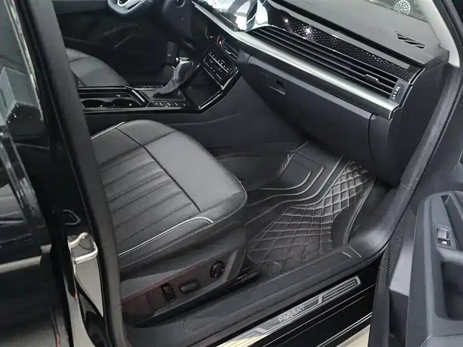 2023 Volkswagen Passat 330TSI Starry Sky Elite Edition — миниатюра 8