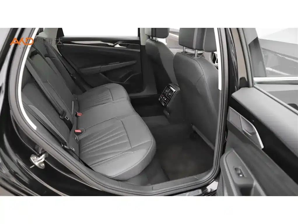 Passat/2.0T/2025/Outstanding 380TSI Dragon Edition — миниатюра 8
